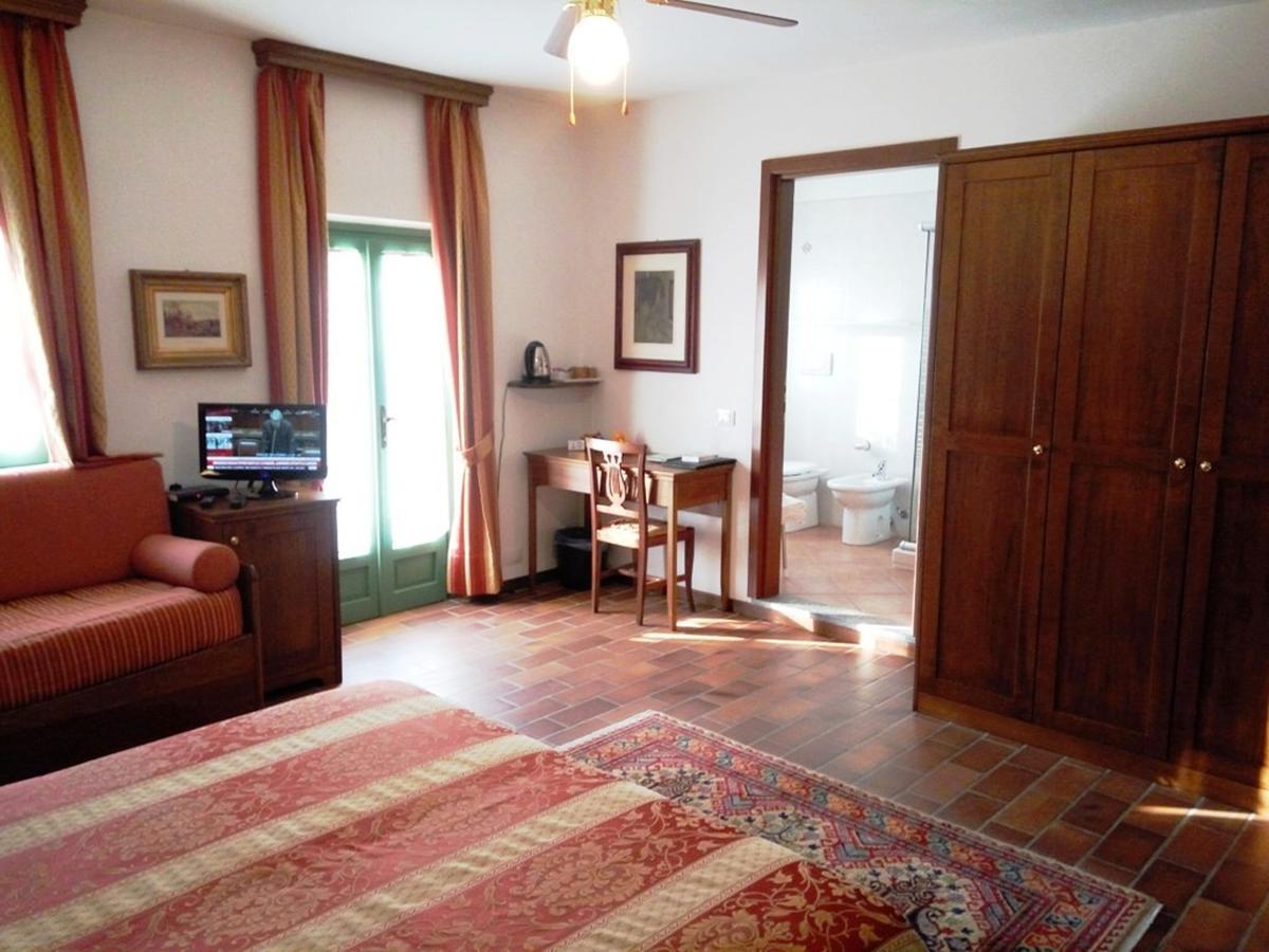 Casa Violetta B&B Agrate Conturbia Εξωτερικό φωτογραφία